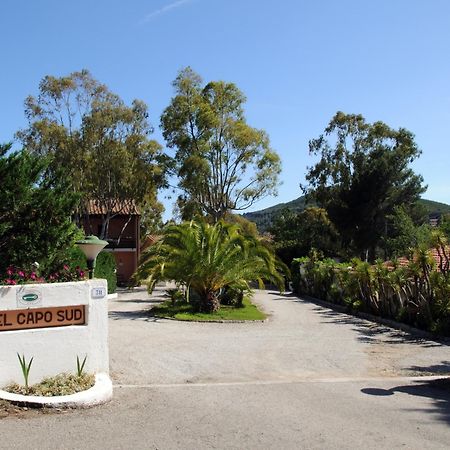 Hotel Capo Sud Лакона Екстериор снимка