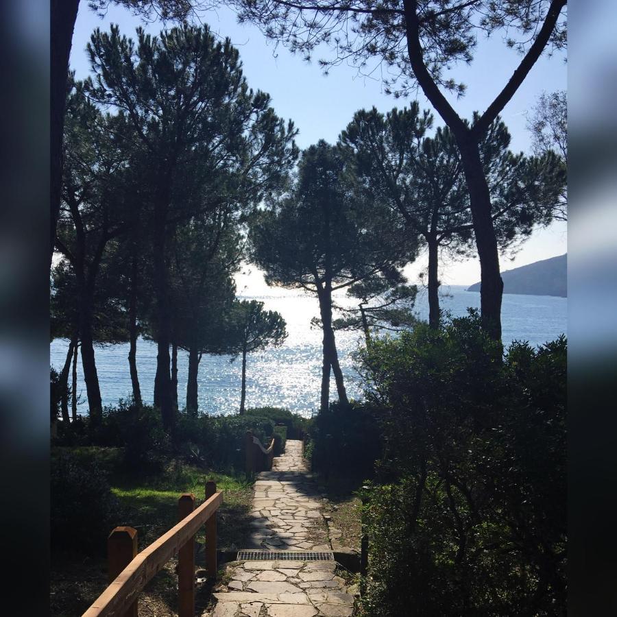 Hotel Capo Sud Лакона Екстериор снимка