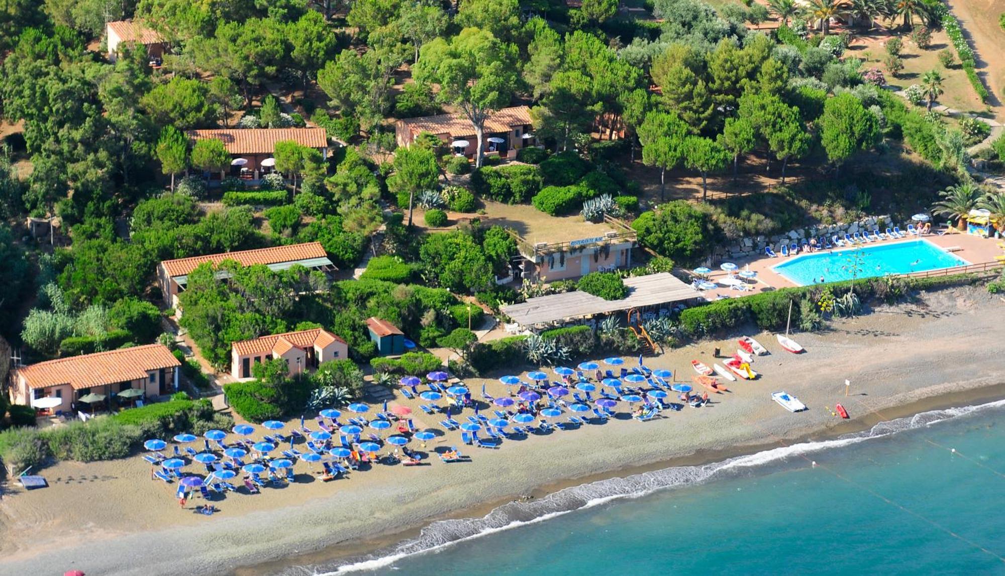 Hotel Capo Sud Лакона Екстериор снимка
