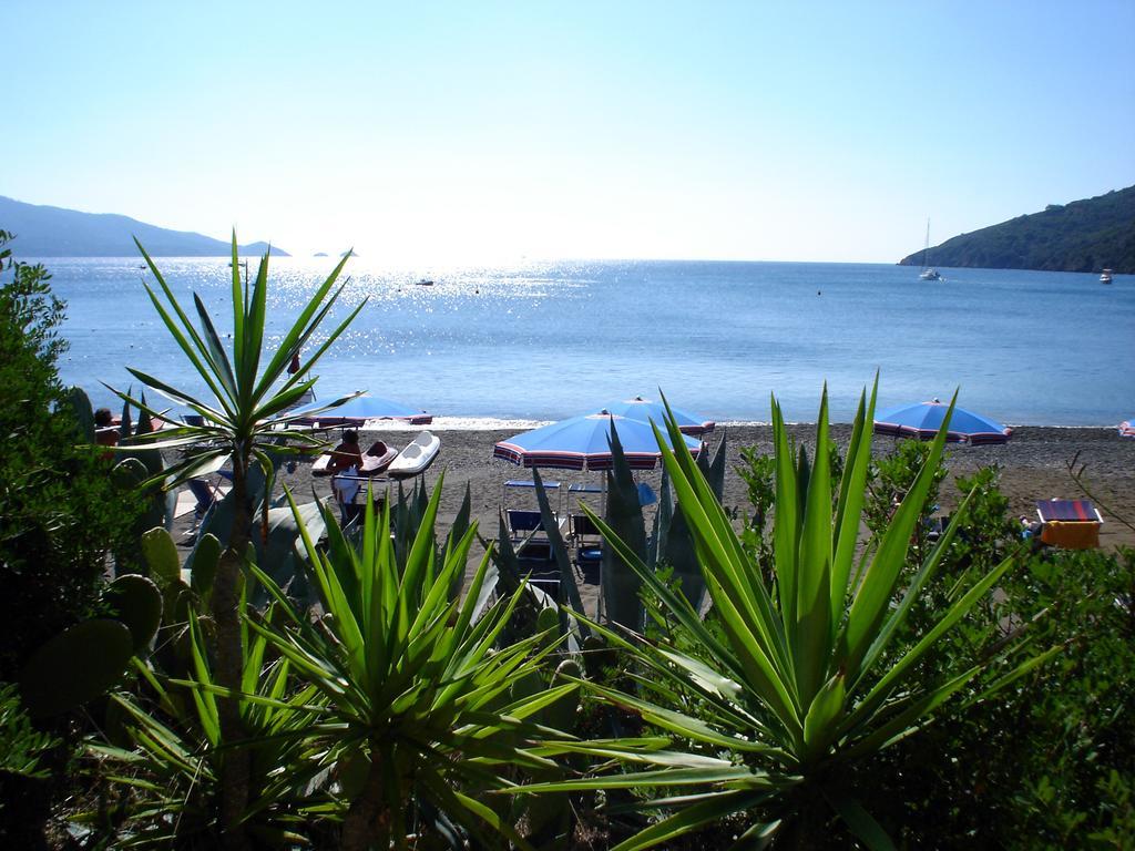 Hotel Capo Sud Лакона Екстериор снимка