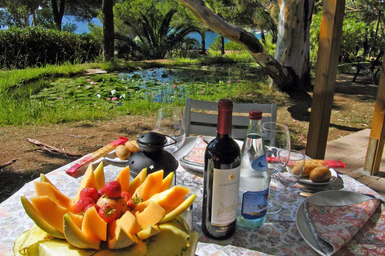 Hotel Capo Sud Лакона Екстериор снимка